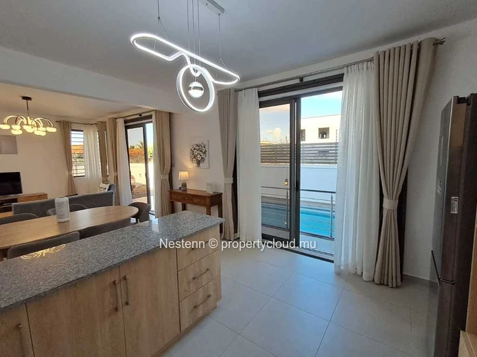 Élégante villa contemporaine avec suites 