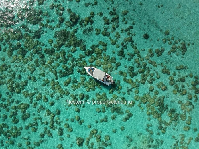 Appartement de 3 chambres avec vue mer dans un domaine résidentiel. 