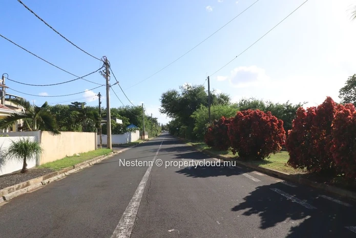Beautiful plot of land in a private property.