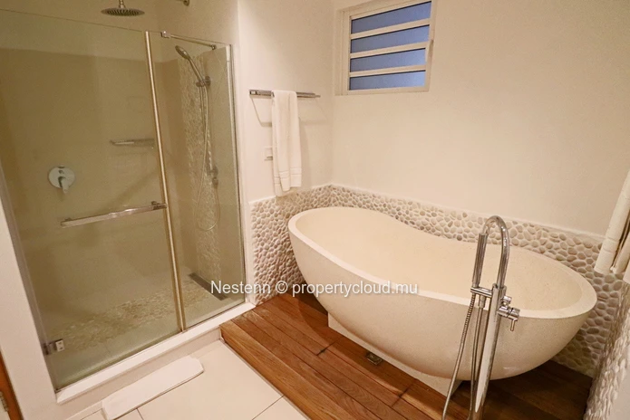 A seaside lifestyle, combining elegance and serenity