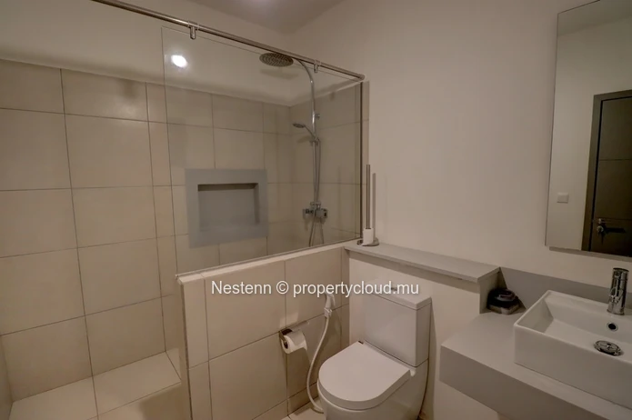 Appartement contemporain de 2 chambres à proximité des commodités.
