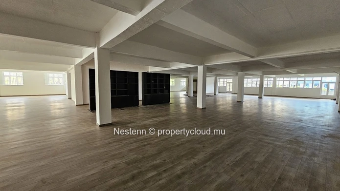 Office space of 250 m² 