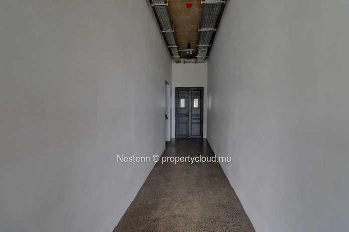 High-End offices & showrooms 