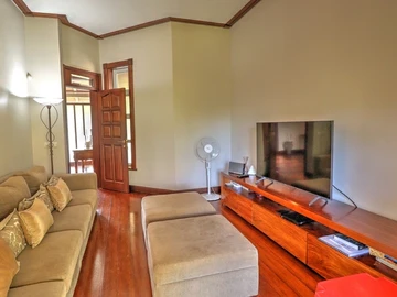7 Bedroom House