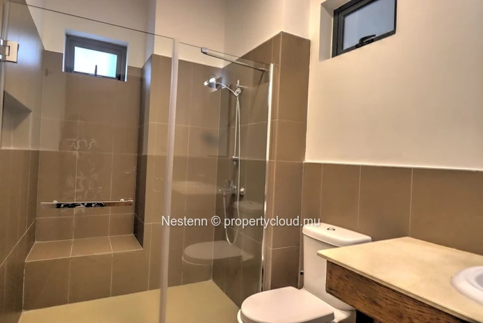 Élégant appartement meublé de 3 chambres avec vue imprenable 