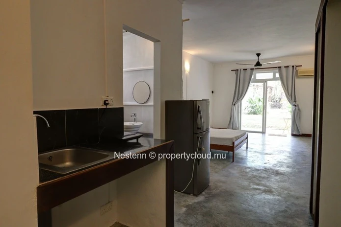 Spacious 50 sqm Studio in Secure Residence with Pool & Shared Laundry Facilities
