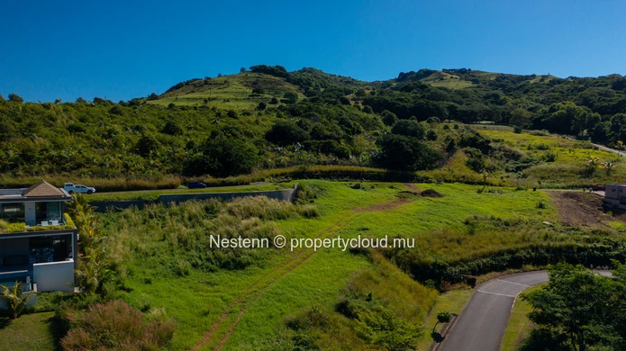Terrain avec vue mer 1464 m² au sein d'un domaine d'exception