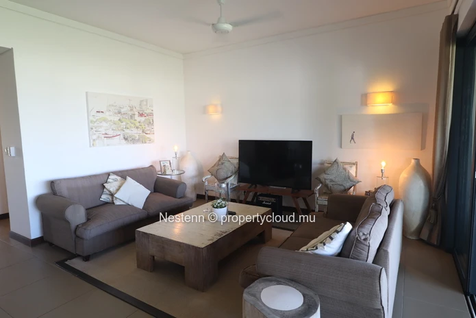 Superbe penthouse avec vue imprenable sur la mer et équipements adaptés aux familles