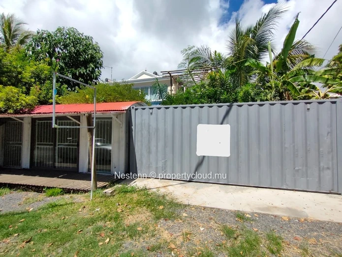 16 m² warehouse ideal for storage or business