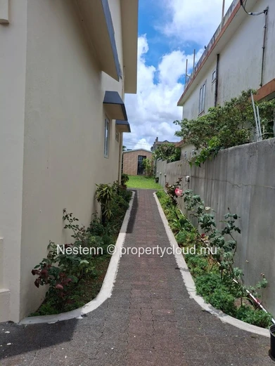Maison individuelle dans un quartier tranquille