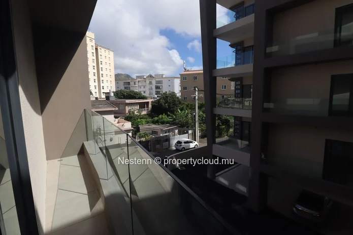 Modern 3-bedroom apartment in new residence
