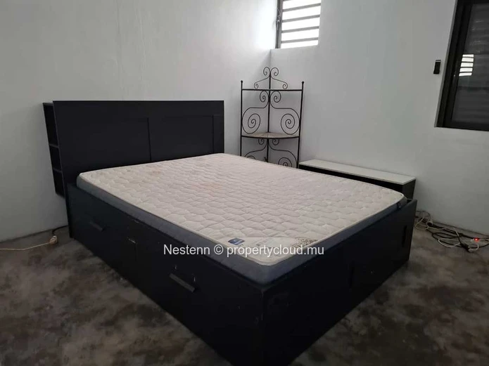 Bâtiment commercial de 340 m² Idéalement situé 