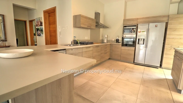 Appartement de luxe de 3 chambres 