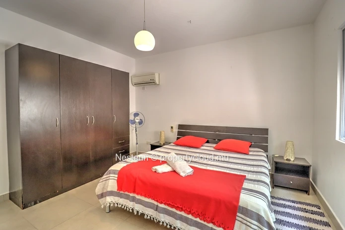 Villa de plain pied dans une residence securisee, prés de la mer
