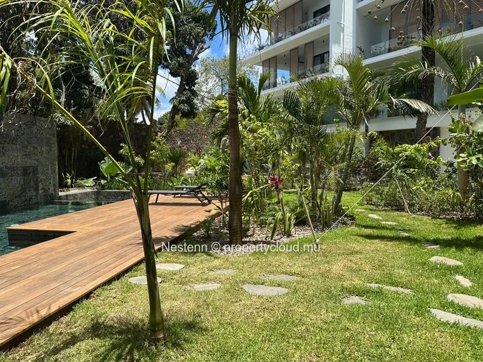 3 bedroom apartment with sea view