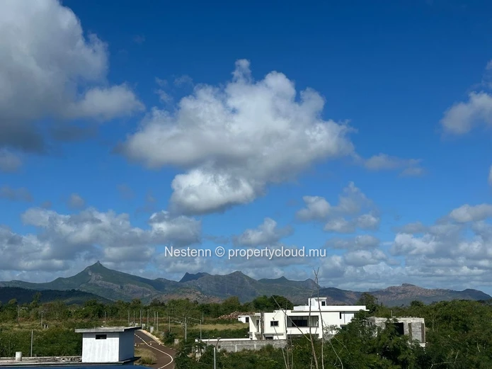 Residential plot of 321.68 m² located in a peaceful neighbourhood 