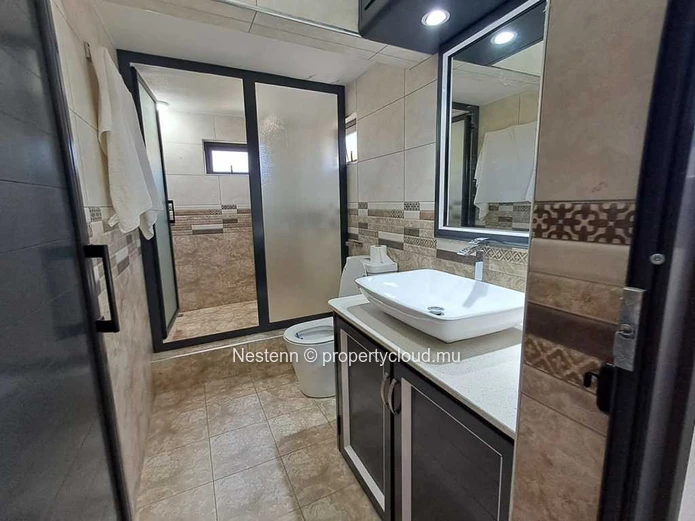 Apartment with shared pool and parking