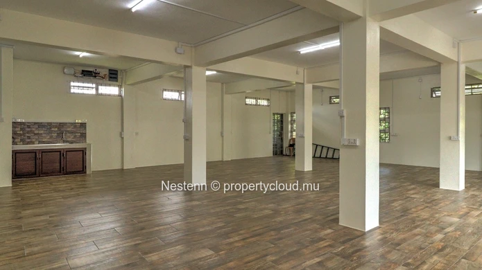 Commercial building 