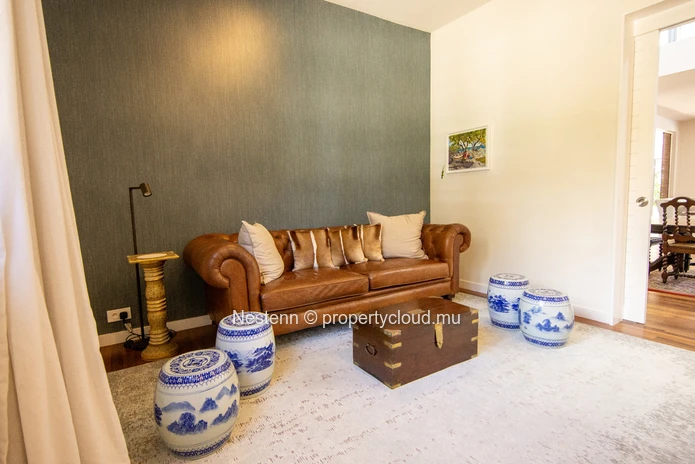 Villa triplex moderne avec 4 chambres