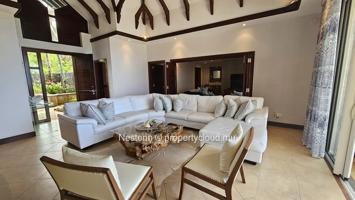 Villa de luxe de 5 chambres avec vue sur la mer 