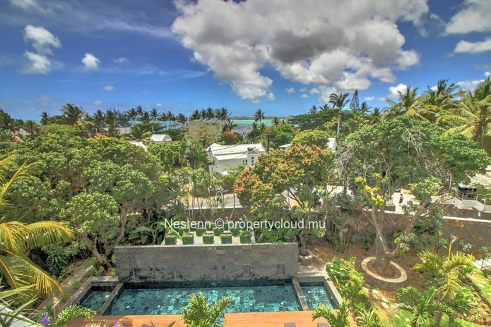 3 bedroom apartment with sea view