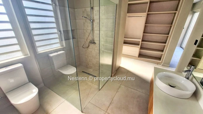 Brand-new 4-bedroom villa nestled in a highly sought-after residential area.