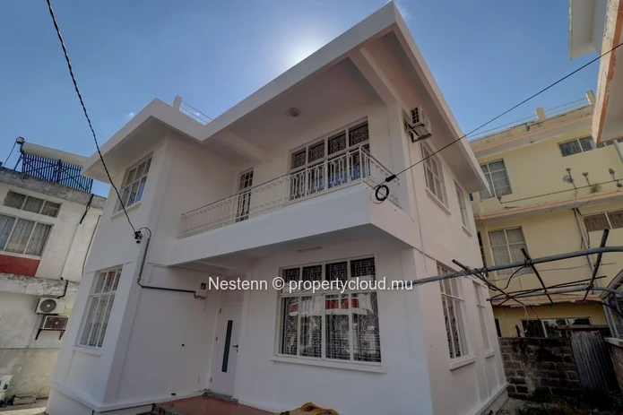 Newly renovated house with panoramic views and the mountains