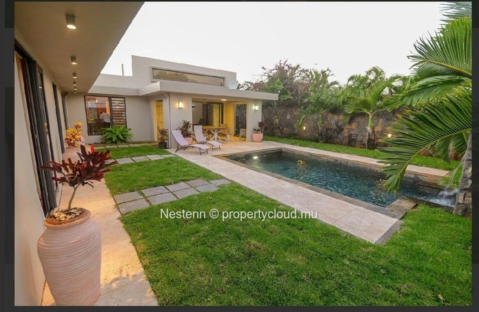 Villa contemporaine de 3 chambres dans un domaine sécurisé 