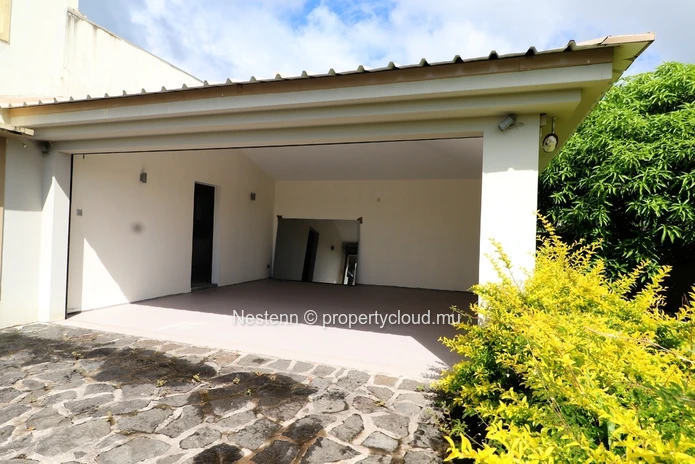 Villa moderne de 5 chambres avec piscine privée