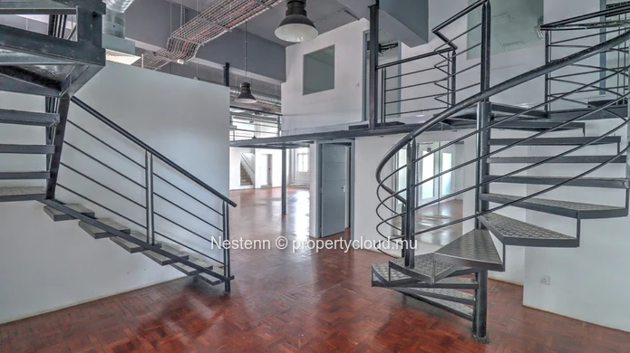 Office of 400m2