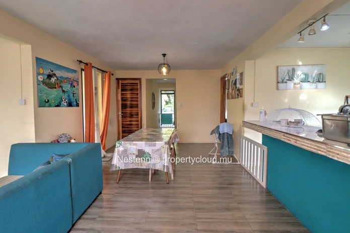 Magnificent waterfront property of 5 bedrooms