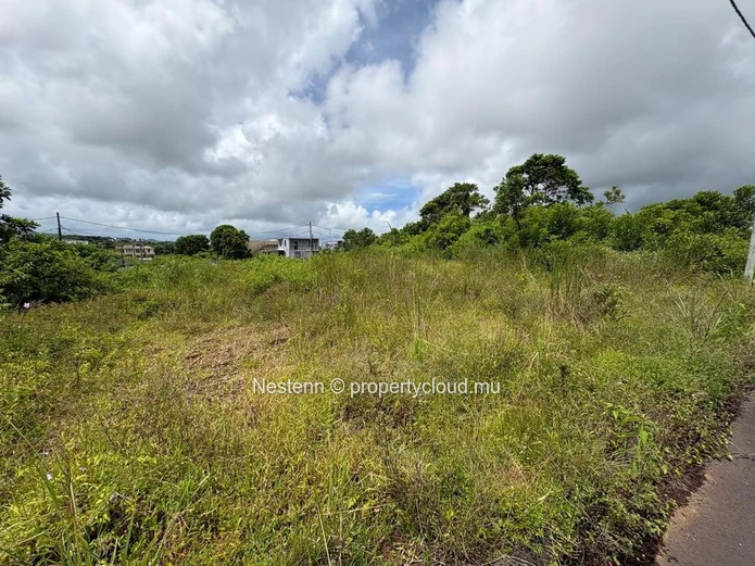 Residential land of 10.7 perches