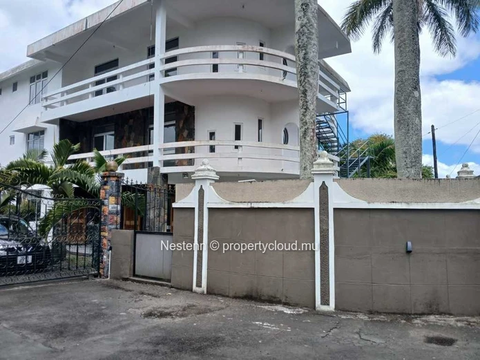 3-bedroom apartment  ideal for a family
