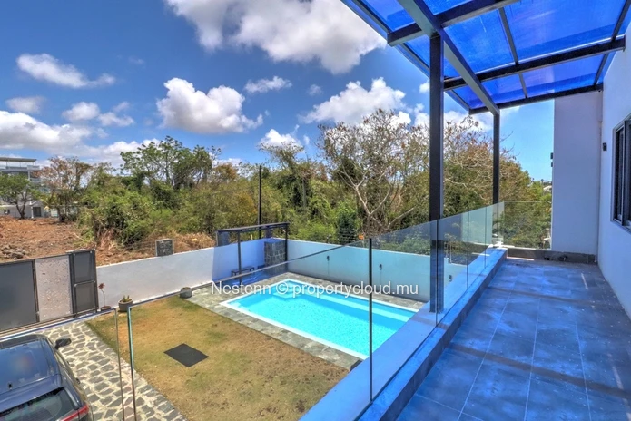 Brand new villa near Intermart 