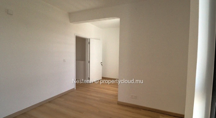 Villa duplex moderne avec vue mer et montagne 