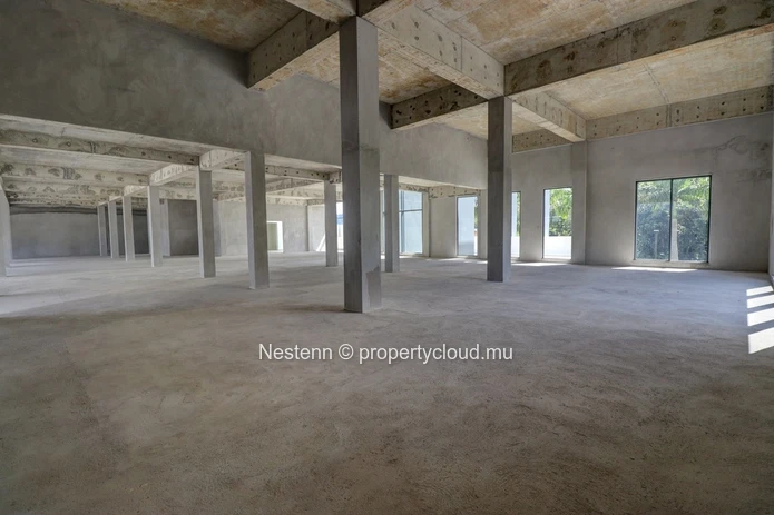 Exclusive office on the 1st Floor 