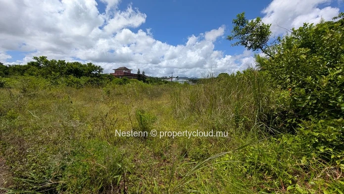 Residential land of 10.7 perches