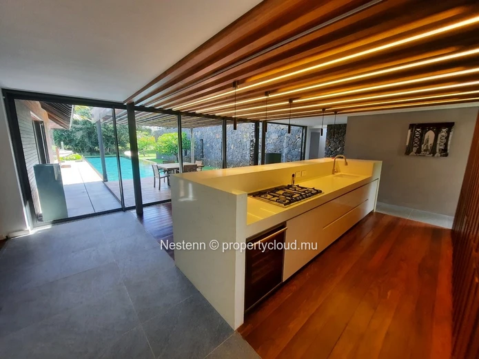 Villa Banyan, 5 bedrooms and golf view,