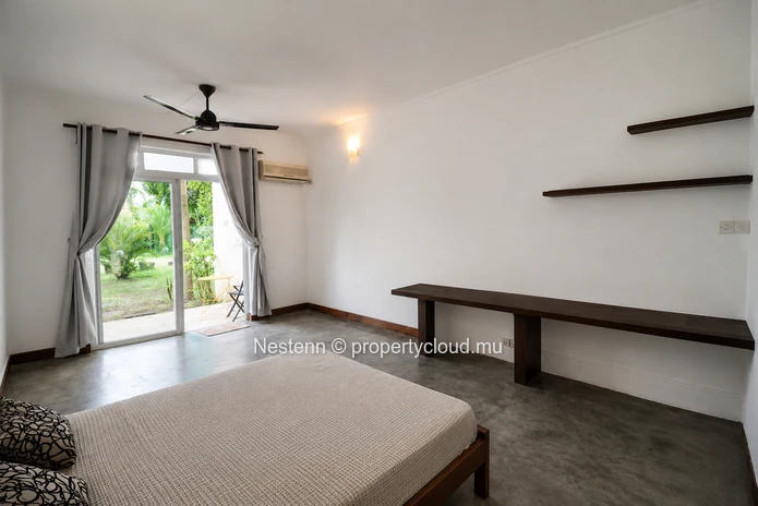 Spacious 50 sqm Studio in Secure Residence with Pool & Shared Laundry Facilities