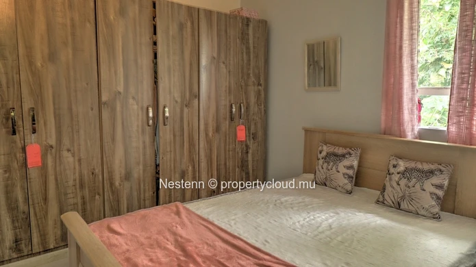 Maison 2 chambres vec jardin et potentiel d'extension