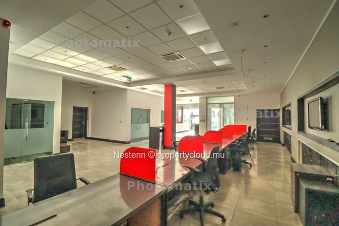 Espace commercial de 300m2