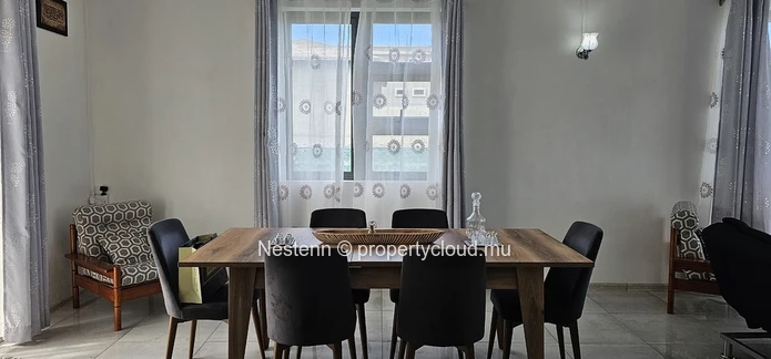 Maison bien située de 4 chambres