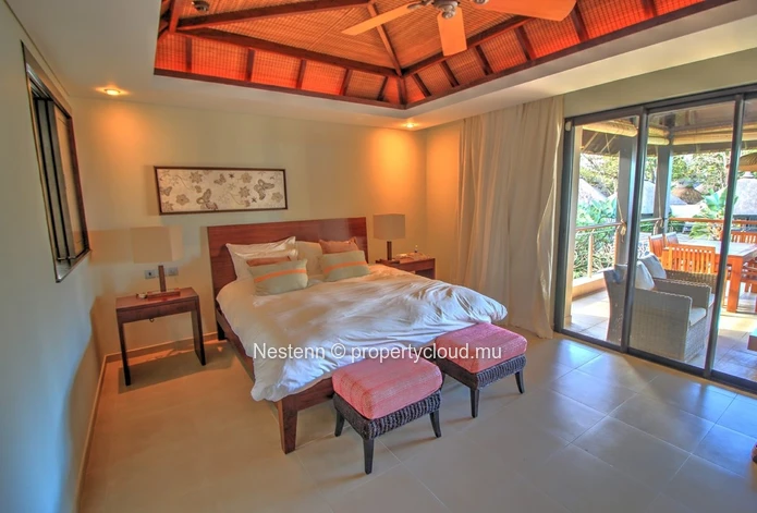 Appartement de luxe de 3 chambres dans un domaine prestigieux.