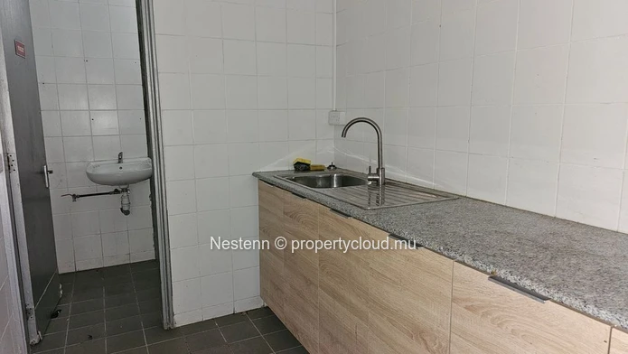 Commercial space of 175m²