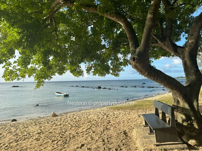 Exceptional Land of 200 perches for upscale project 
