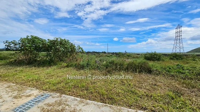 14-perch pitch in a secure residential area 