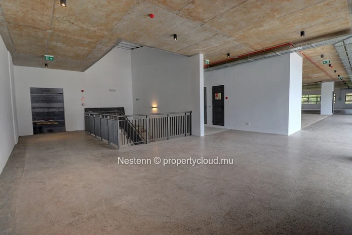 High-End offices & showrooms 