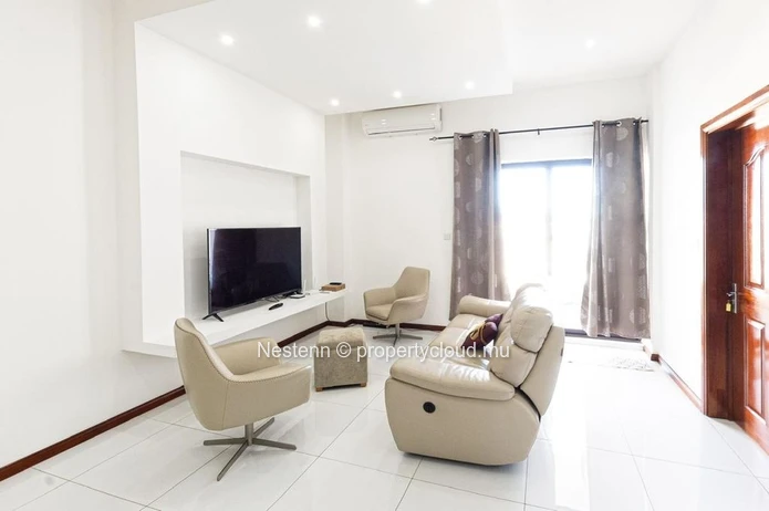 3-bedroom apartment