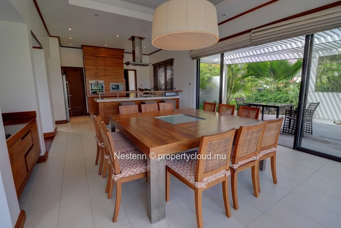 Magnifique villa vue mer de 5 chambres sur le Golf Ernie Els
