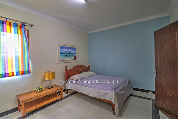 3-bedroom en suite apartment with sea view 